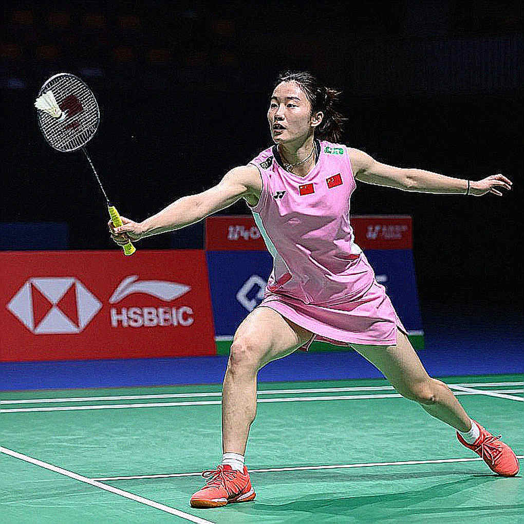 PV Sindhu's 10-21: Court Switches, 1 AM Finishes, and the Asian Games' Invisible Variable PV Sindhu's 10-21: Court Switches, 1 AM Finishes, and the Asian Games' Invisible Variable