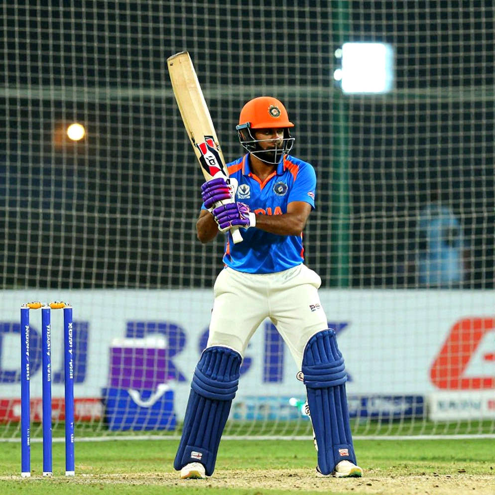 An Innings Folded for 102, a Ticket to Another City: Two Entries in Bangladesh Cricket's Ledger An Innings Folded for 102, a Ticket to Another City: Two Entries in Bangladesh Cricket's Ledger