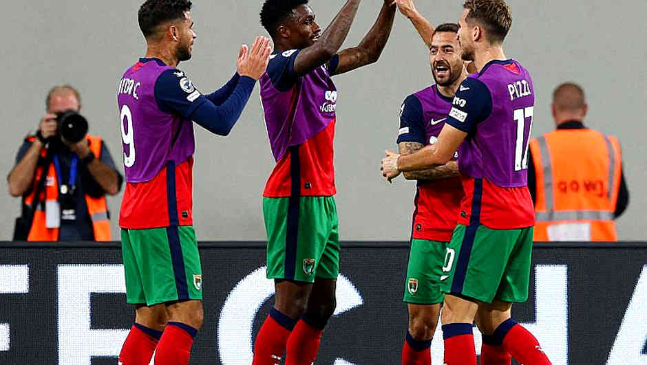 ভাইয়েরা একাদশে: এজস্পোজিতো পরিবারের রাতে ইতালির ১১১ বছরের অপেক্ষা ভাইয়েরা একাদশে: এজস্পোজিতো পরিবারের রাতে ইতালির ১১১ বছরের অপেক্ষা
