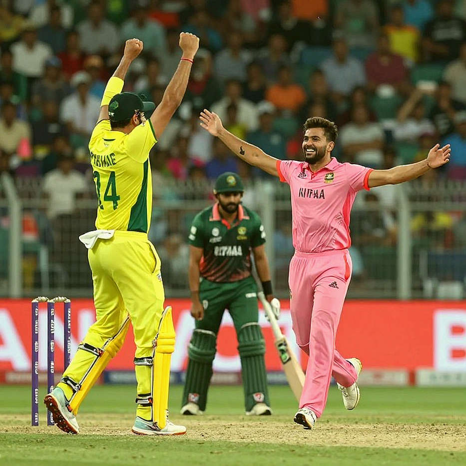 চট্টগ্রাম টেস্টের ১২তম ওভারে কী লুকিয়ে আছে: ৮৩ রানে ৪ উইকেটের হারের হিসাব