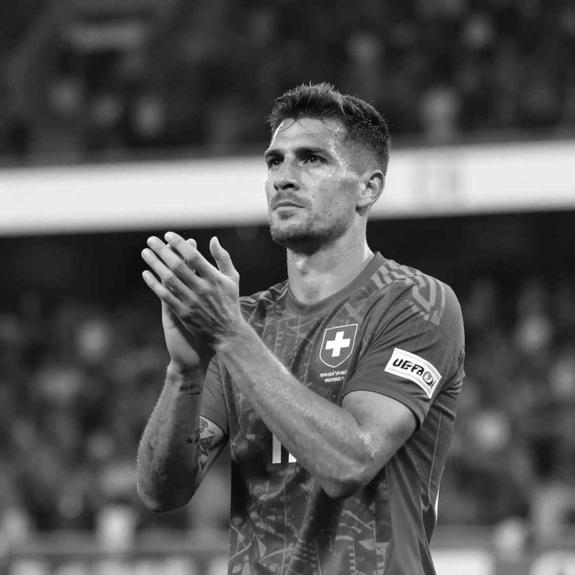 When Kindle Became Football: A Silent Error in the Information Chain and What It Teaches Us When Kindle Became Football: A Silent Error in the Information Chain and What It Teaches Us