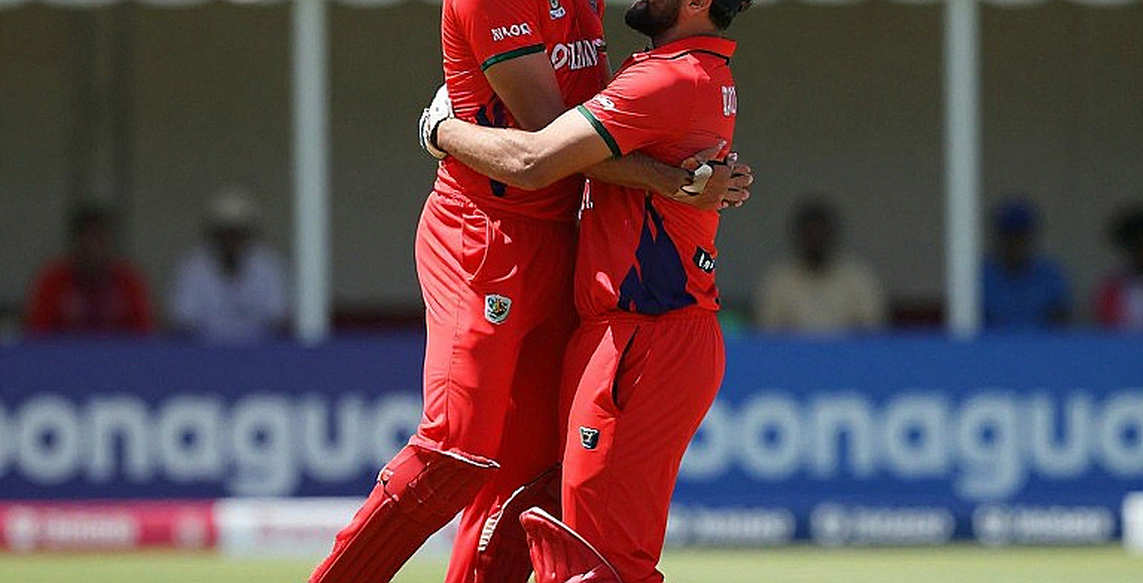 নিরপেক্ষ মাটির রোদ: আফগানিস্তান–বাংলাদেশ একমাত্র টেস্ট, আবুধাবি এবং 'বাড়ি' শব্দটির অস্বস্তি নিরপেক্ষ মাটির রোদ: আফগানিস্তান–বাংলাদেশ একমাত্র টেস্ট, আবুধাবি এবং 'বাড়ি' শব্দটির অস্বস্তি