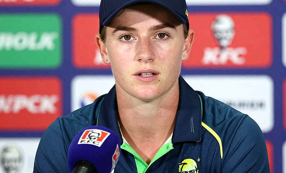 Bracewell's Casual Contract and Kelly's First Central Deal: A Structural Shift in New Zealand's White-Ball Ledger Bracewell's Casual Contract and Kelly's First Central Deal: A Structural Shift in New Zealand's White-Ball Ledger